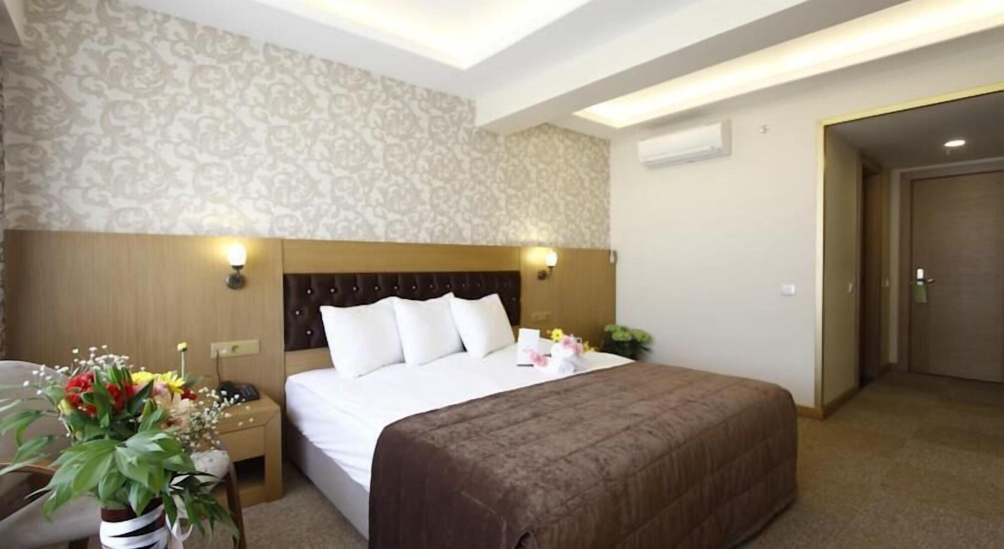 Soylu Hotel Болу Екстериор снимка
