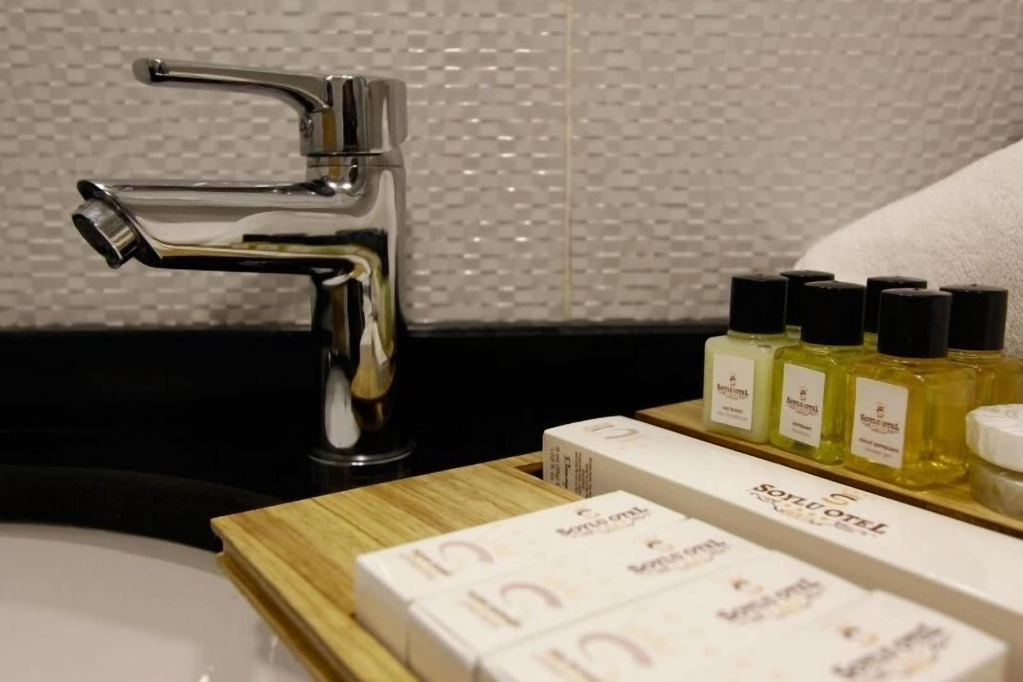 Soylu Hotel Болу Екстериор снимка
