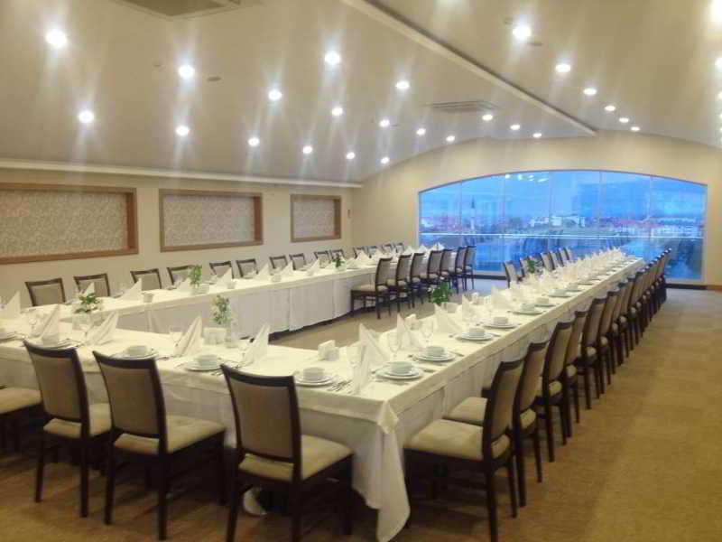 Soylu Hotel Болу Екстериор снимка