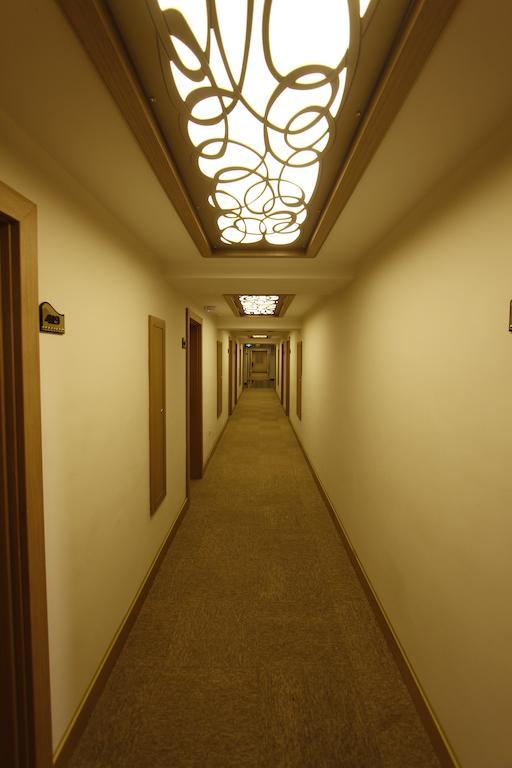 Soylu Hotel Болу Екстериор снимка